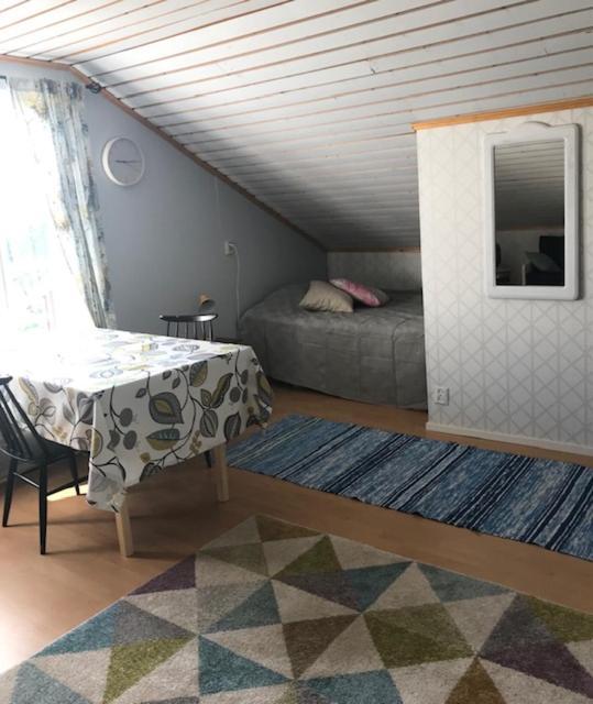 Paeivin Pirtti - Pirttikahvila Ja B&B Луосто Экстерьер фото